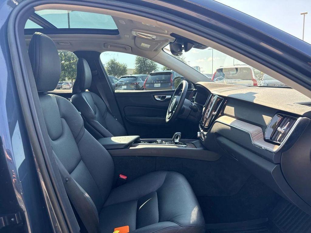 used 2023 Volvo XC60 car, priced at $32,867