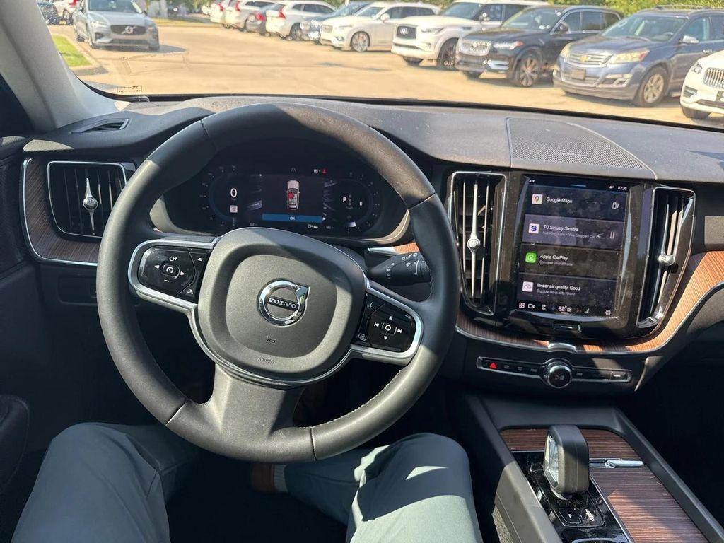 used 2023 Volvo XC60 car, priced at $32,867