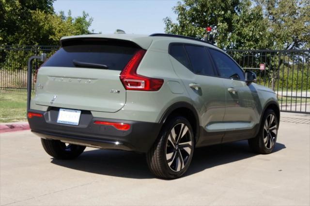 new 2025 Volvo XC40 car, priced at $49,790