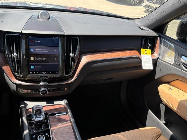 new 2025 Volvo XC60 car, priced at $64,885