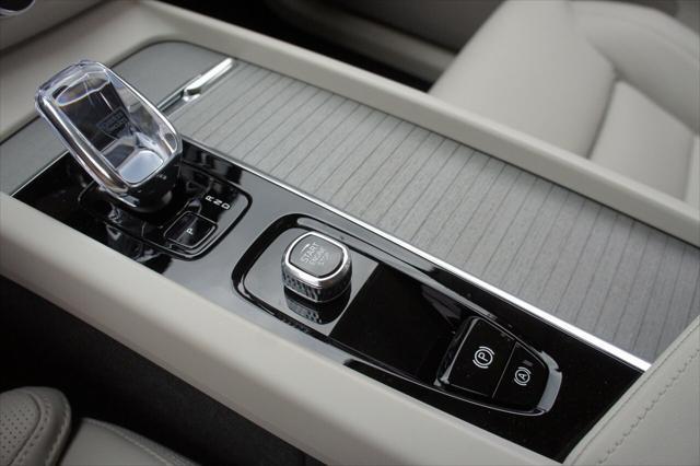 new 2025 Volvo XC60 Plug-In Hybrid car, priced at $71,510
