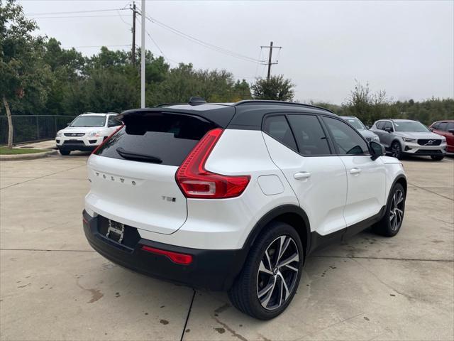 used 2022 Volvo XC40 car, priced at $33,813