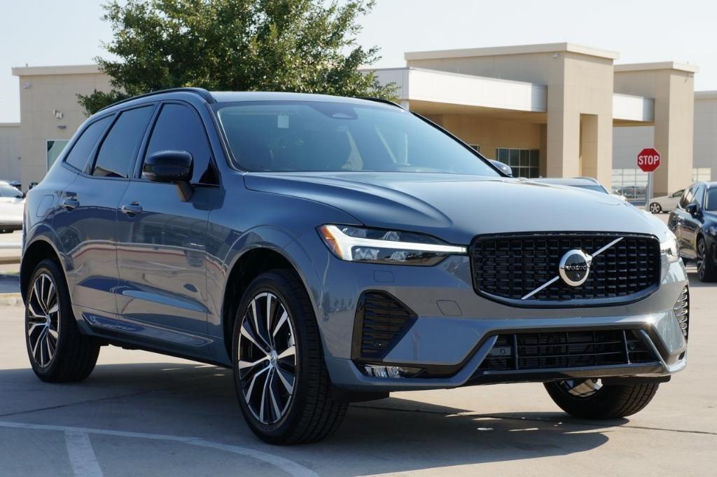 new 2024 Volvo XC60 car, priced at $53,955