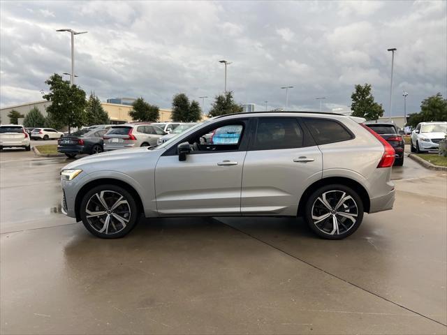 used 2022 Volvo XC60 car, priced at $37,866