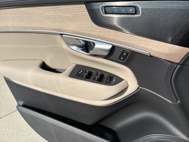 new 2025 Volvo XC90 Plug-In Hybrid car, priced at $78,805