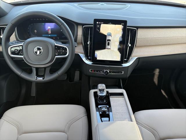 new 2025 Volvo XC90 Plug-In Hybrid car, priced at $78,805