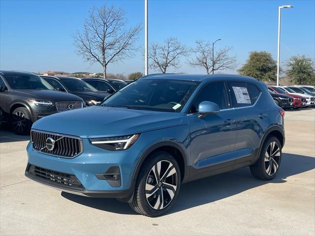 new 2025 Volvo XC40 car, priced at $51,550