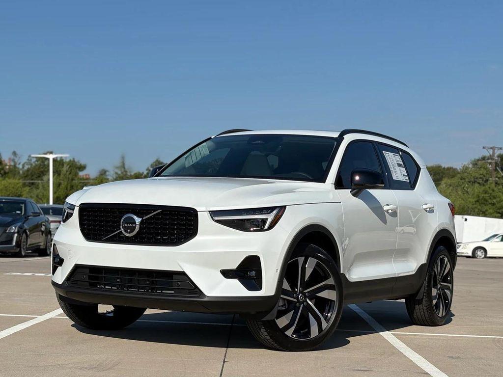 new 2026 Volvo XC40 car, priced at $48,800