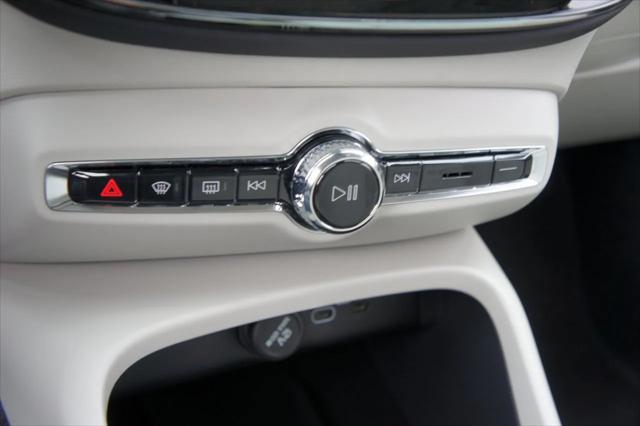 new 2025 Volvo XC40 car, priced at $48,335