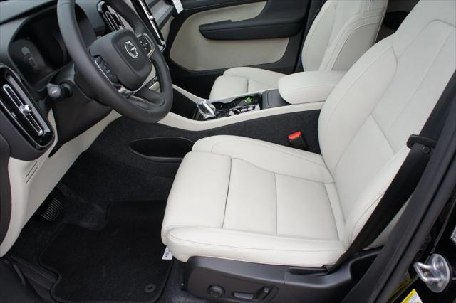 new 2025 Volvo XC40 car, priced at $48,335