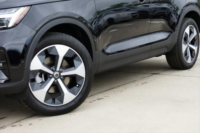 new 2025 Volvo XC40 car, priced at $48,335