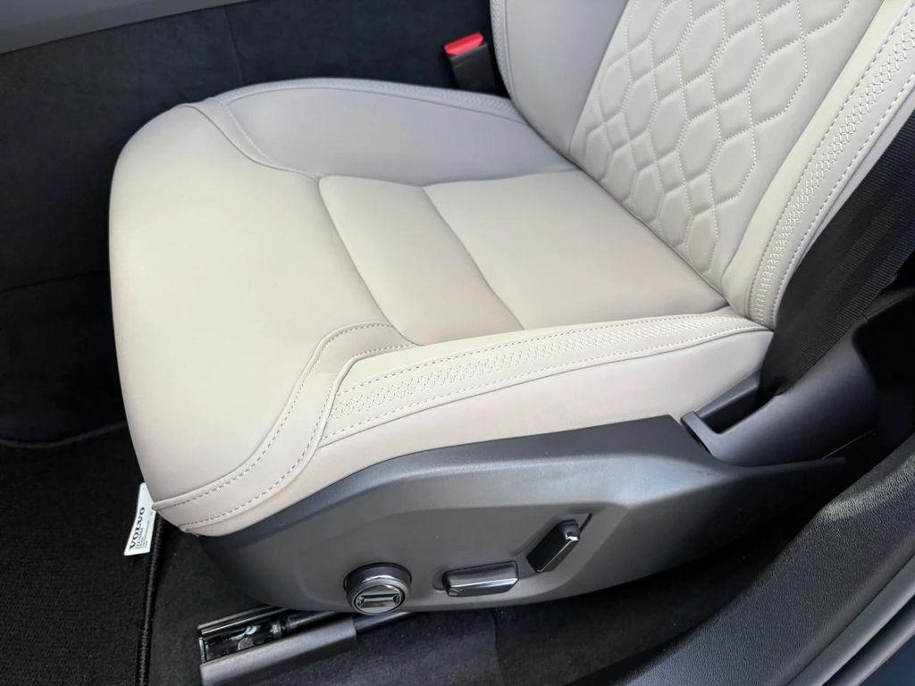 new 2026 Volvo XC60 car, priced at $57,985