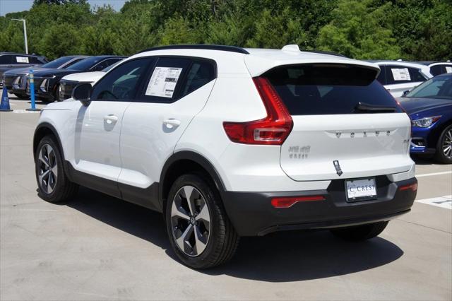 new 2025 Volvo XC40 car, priced at $48,315