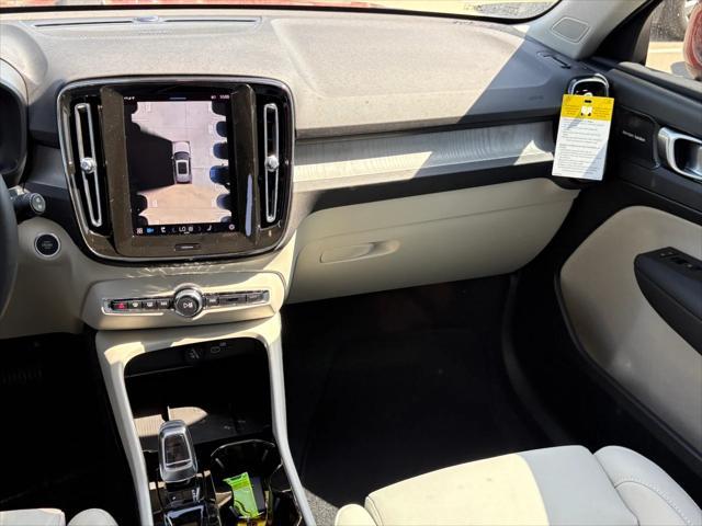 new 2025 Volvo XC40 car, priced at $51,785