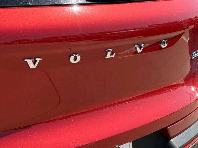 new 2025 Volvo XC40 car, priced at $51,785