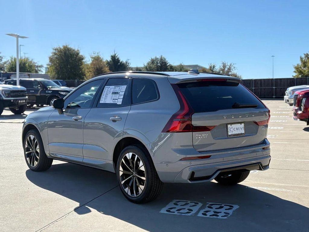 new 2026 Volvo XC60 car, priced at $59,160