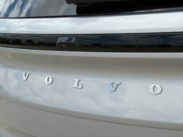 new 2025 Volvo EX90 car, priced at $92,001
