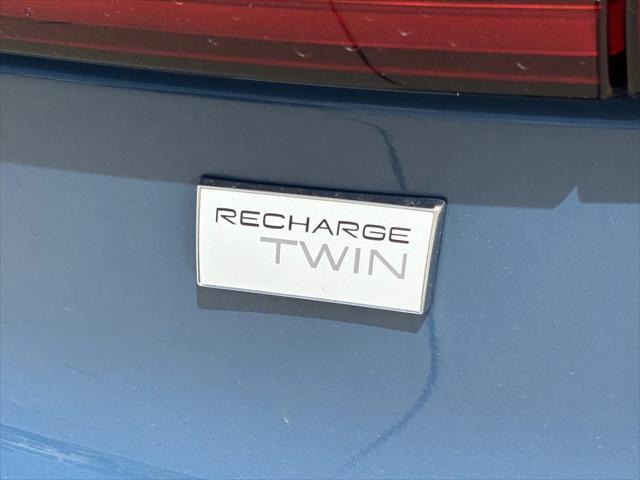 used 2022 Volvo C40 Recharge Pure Electric car, priced at $33,899