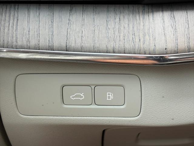 used 2023 Volvo XC90 Recharge Plug-In Hybrid car, priced at $57,810