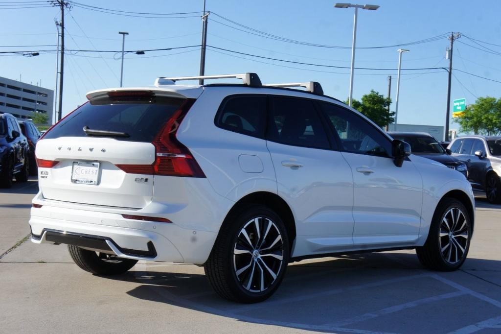 new 2024 Volvo XC60 car, priced at $50,612