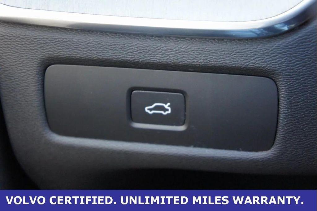 used 2025 Volvo XC60 car, priced at $39,500