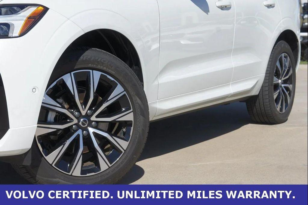 used 2025 Volvo XC60 car, priced at $39,500