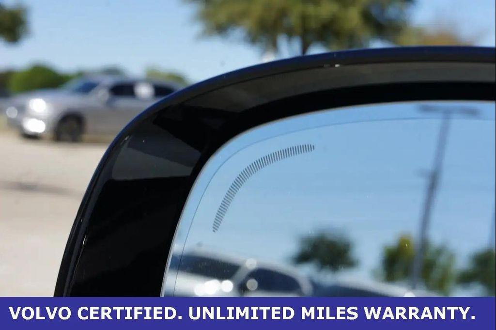 used 2025 Volvo XC60 car, priced at $39,500