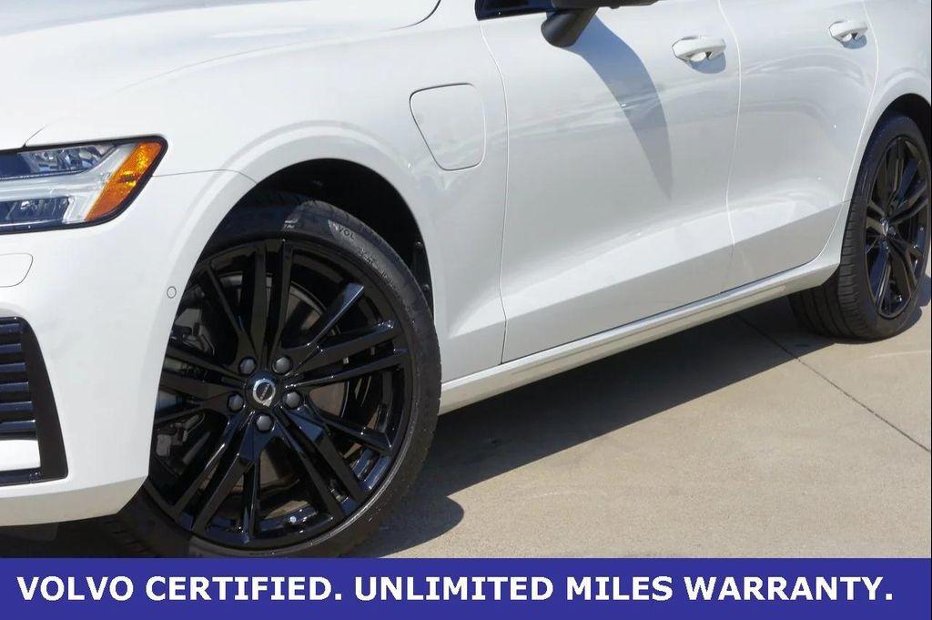 used 2024 Volvo S60 Recharge Plug-In Hybrid car, priced at $42,500