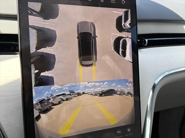 new 2025 Volvo EX90 car, priced at $85,640