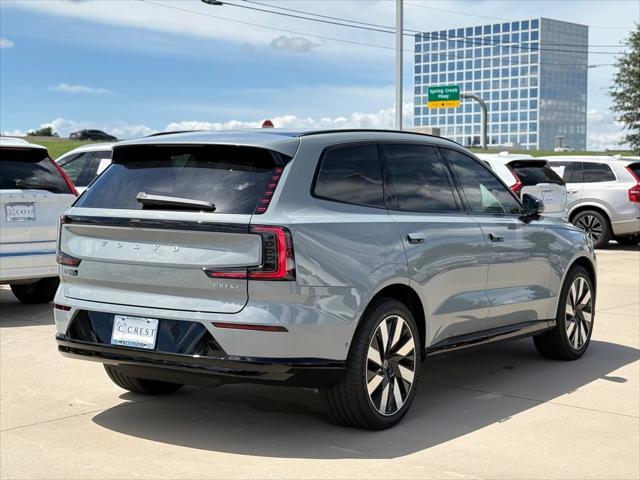 new 2025 Volvo EX90 car, priced at $85,640