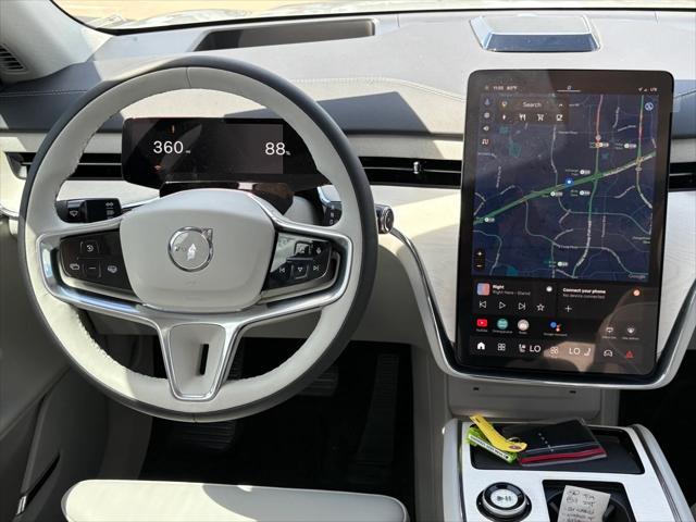 new 2025 Volvo EX90 car, priced at $85,640