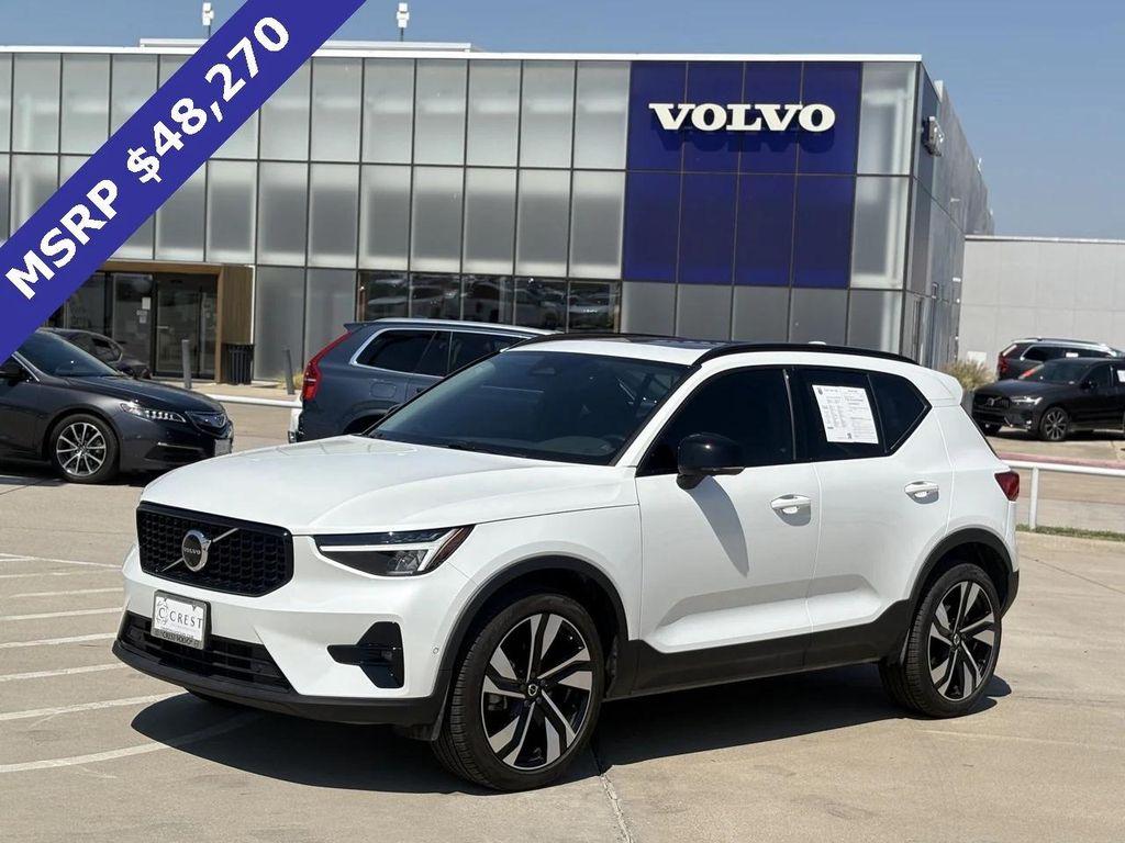used 2025 Volvo XC40 car, priced at $34,500
