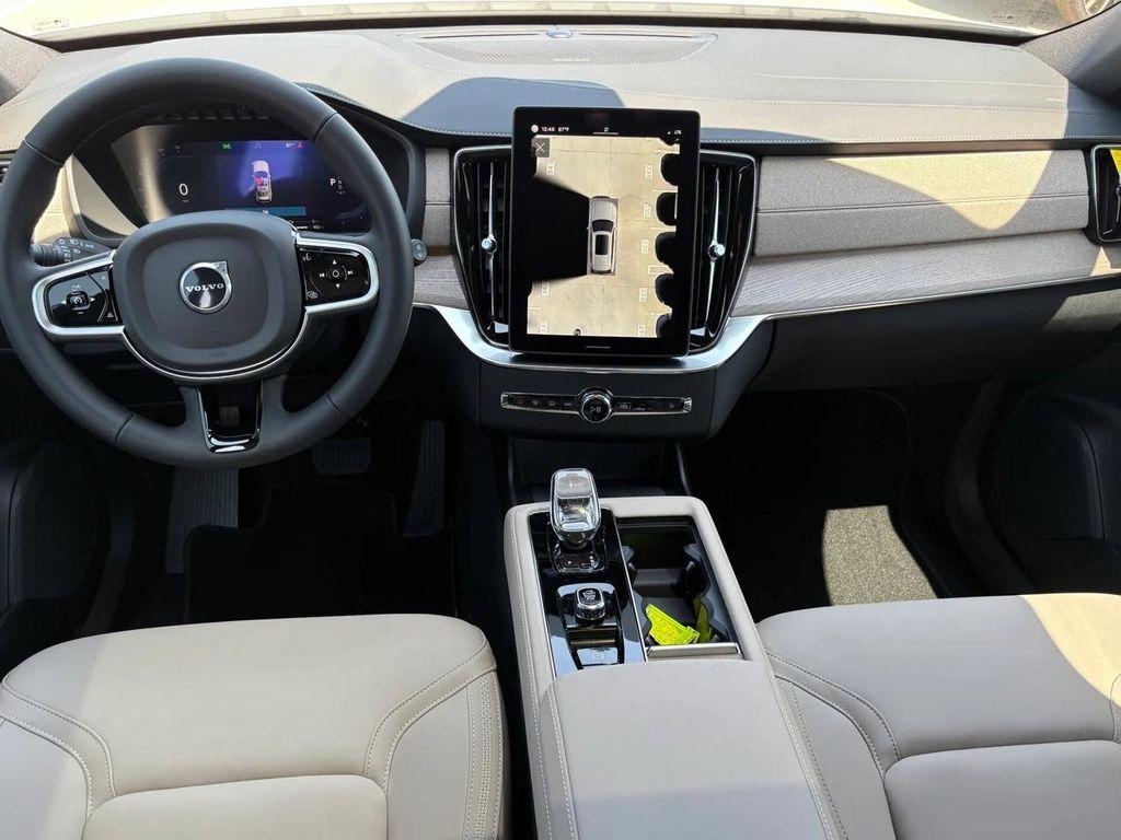 new 2025 Volvo XC90 Plug-In Hybrid car, priced at $78,805