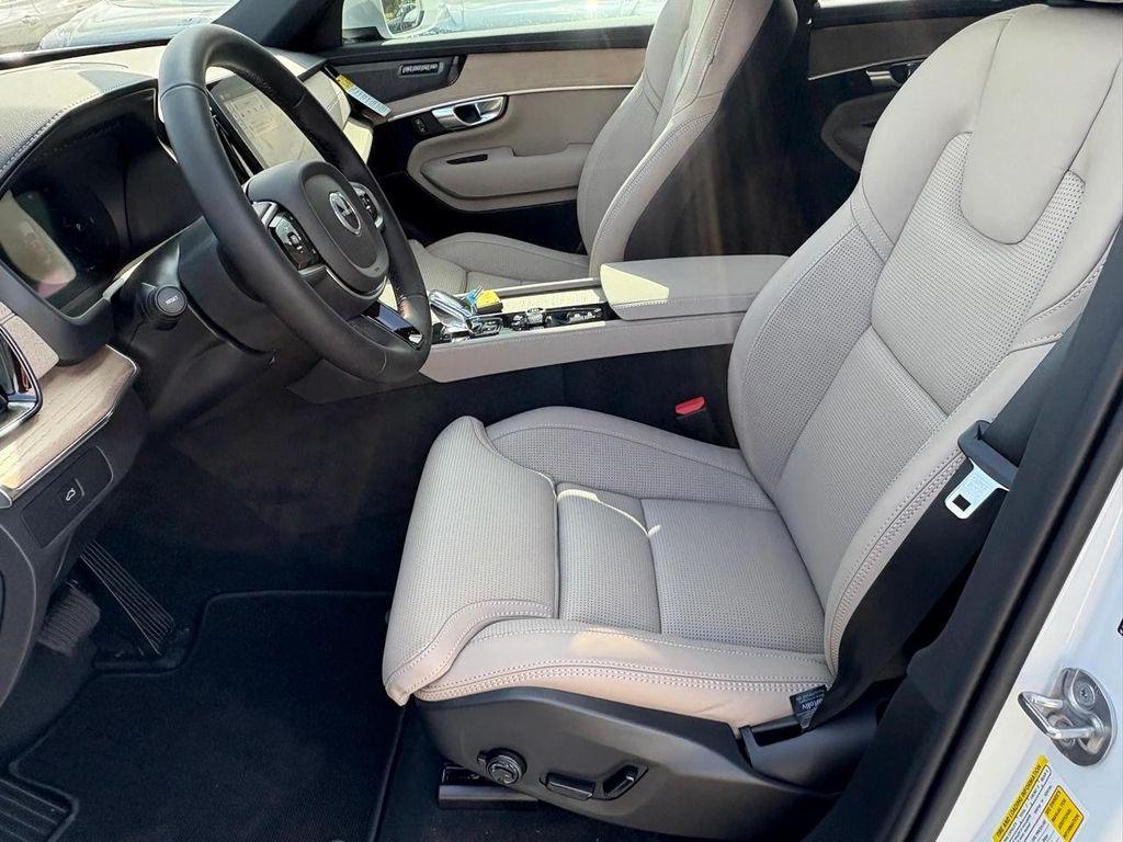 new 2026 Volvo XC90 car, priced at $75,155