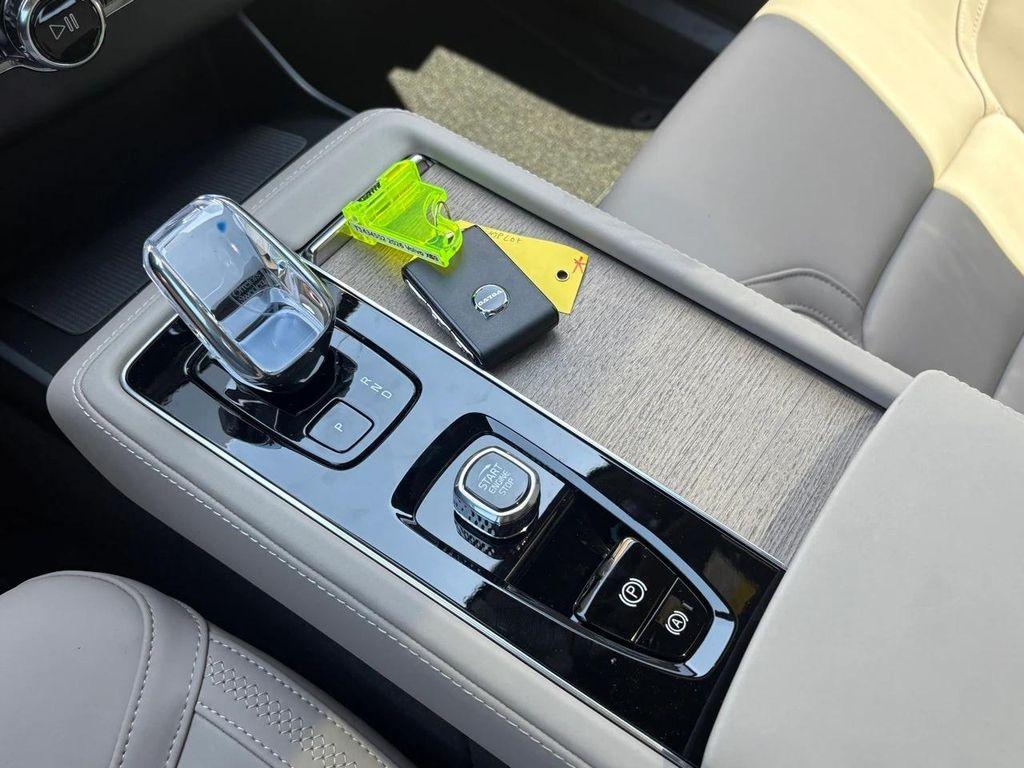 new 2026 Volvo XC90 car, priced at $71,825