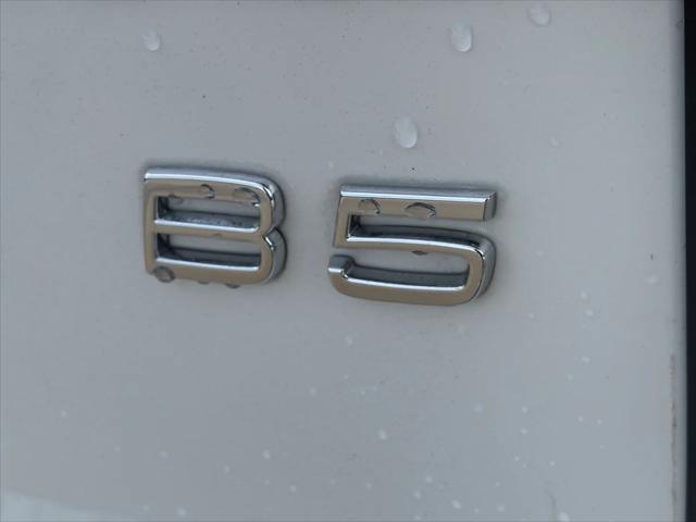 used 2022 Volvo XC60 car, priced at $37,050