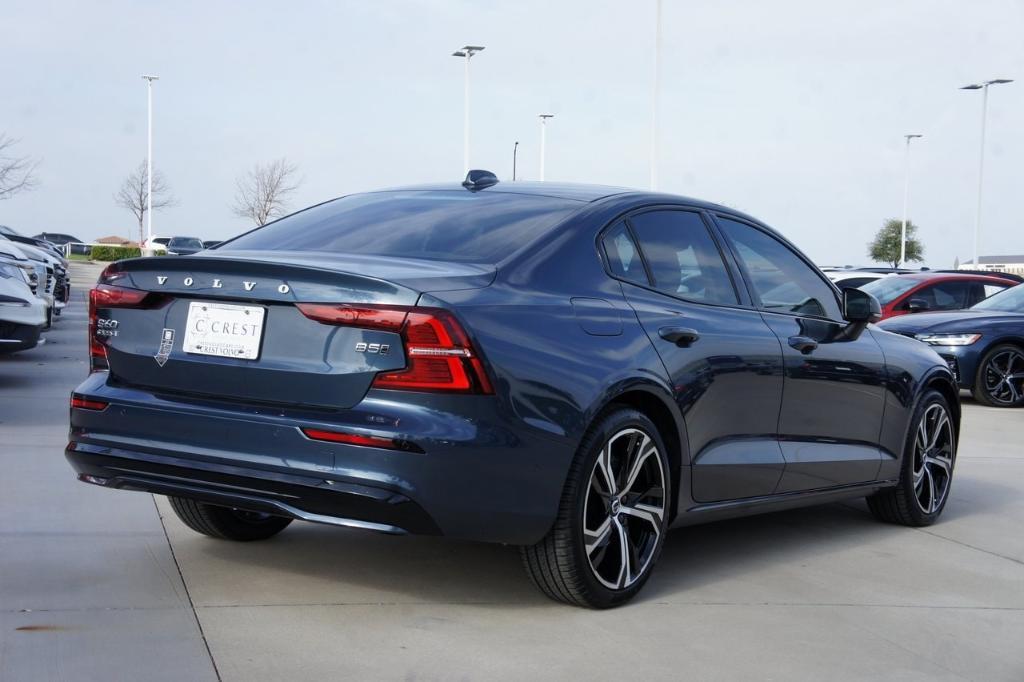 new 2024 Volvo S60 car, priced at $52,875