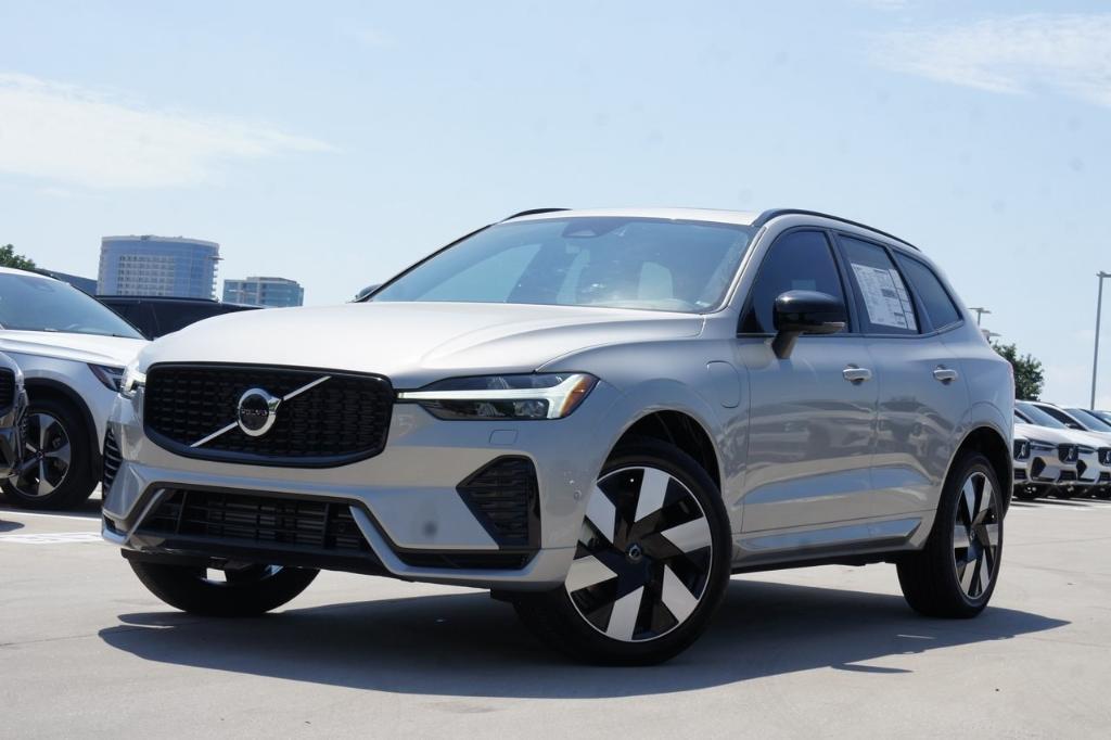 new 2025 Volvo XC60 Plug-In Hybrid car, priced at $68,030