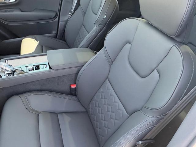 new 2025 Volvo XC90 car, priced at $60,495