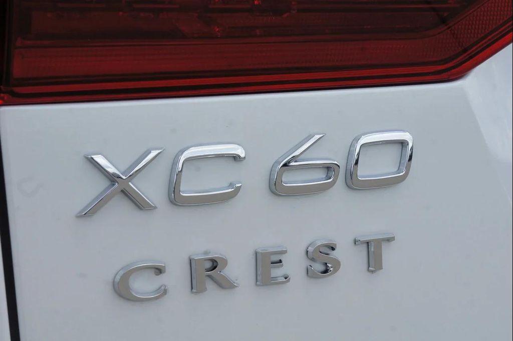 new 2026 Volvo XC60 car, priced at $68,535