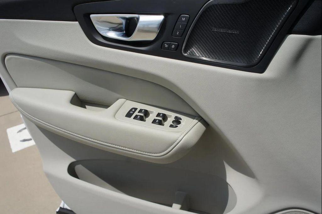 new 2026 Volvo XC60 car, priced at $68,535