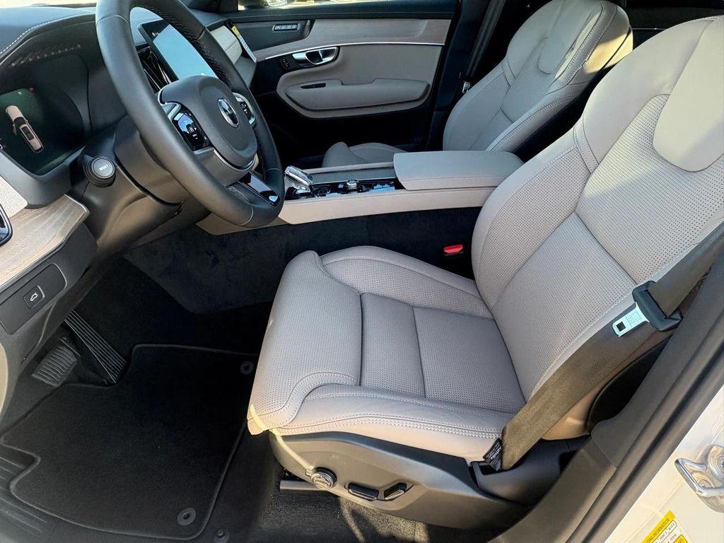 new 2026 Volvo XC90 car, priced at $78,550