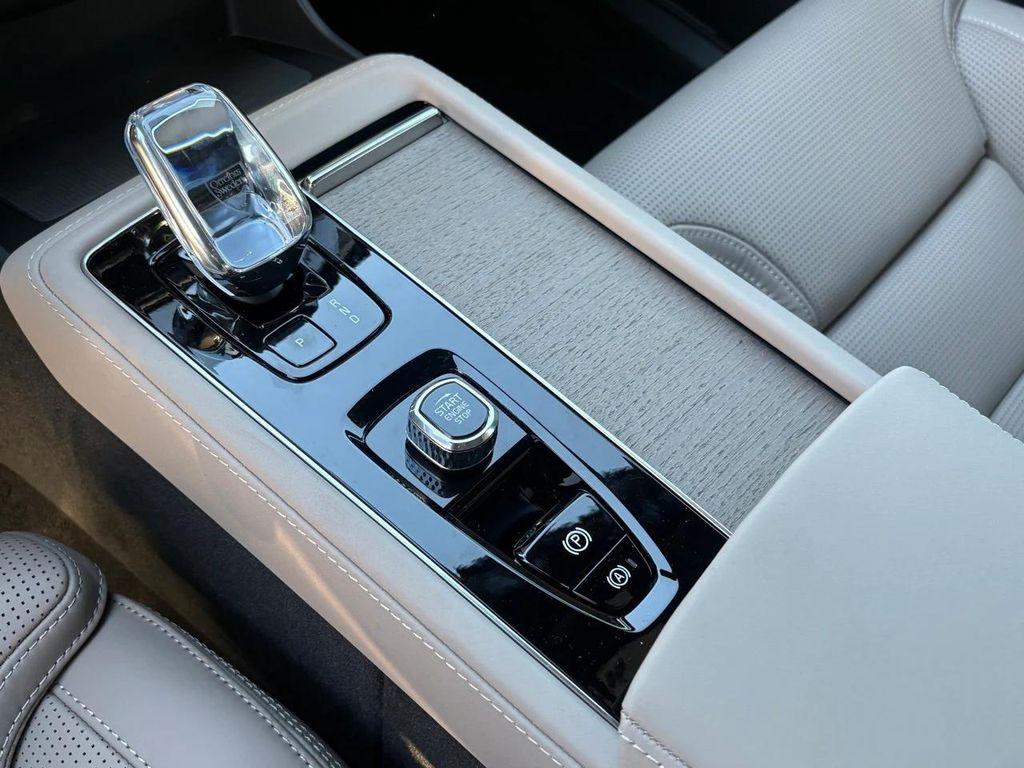 new 2026 Volvo XC90 car, priced at $78,550
