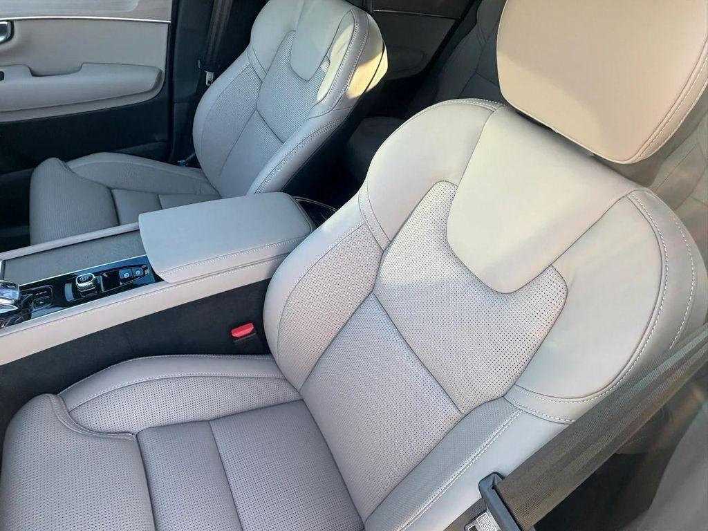 new 2026 Volvo XC90 car, priced at $78,550
