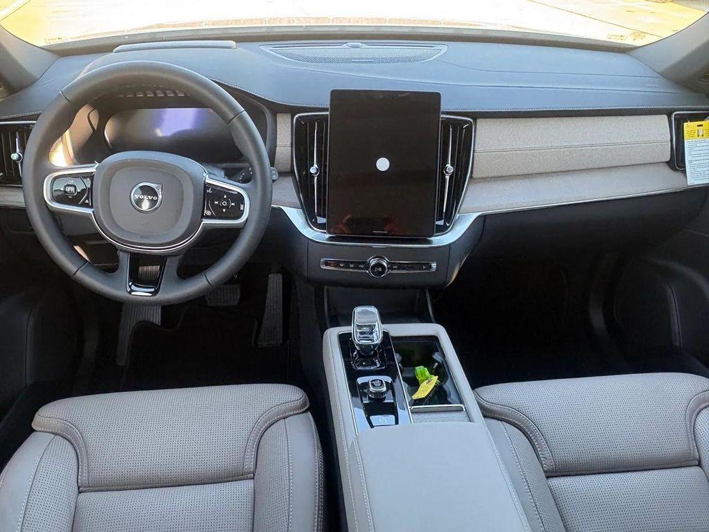 new 2026 Volvo XC90 car, priced at $78,550
