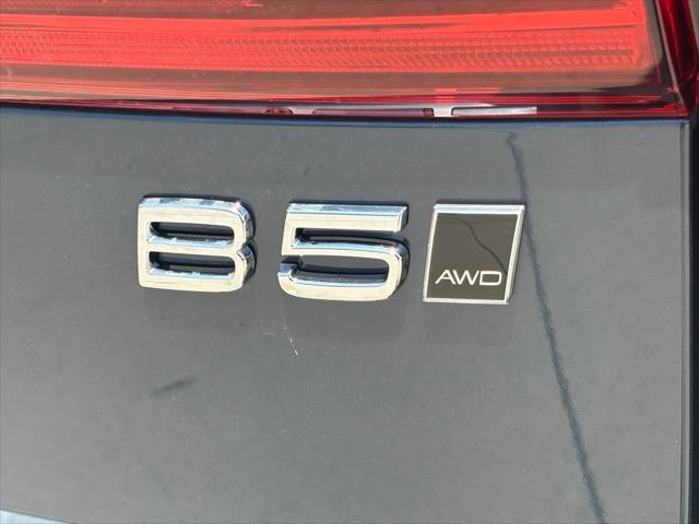 new 2025 Volvo XC60 car, priced at $60,460