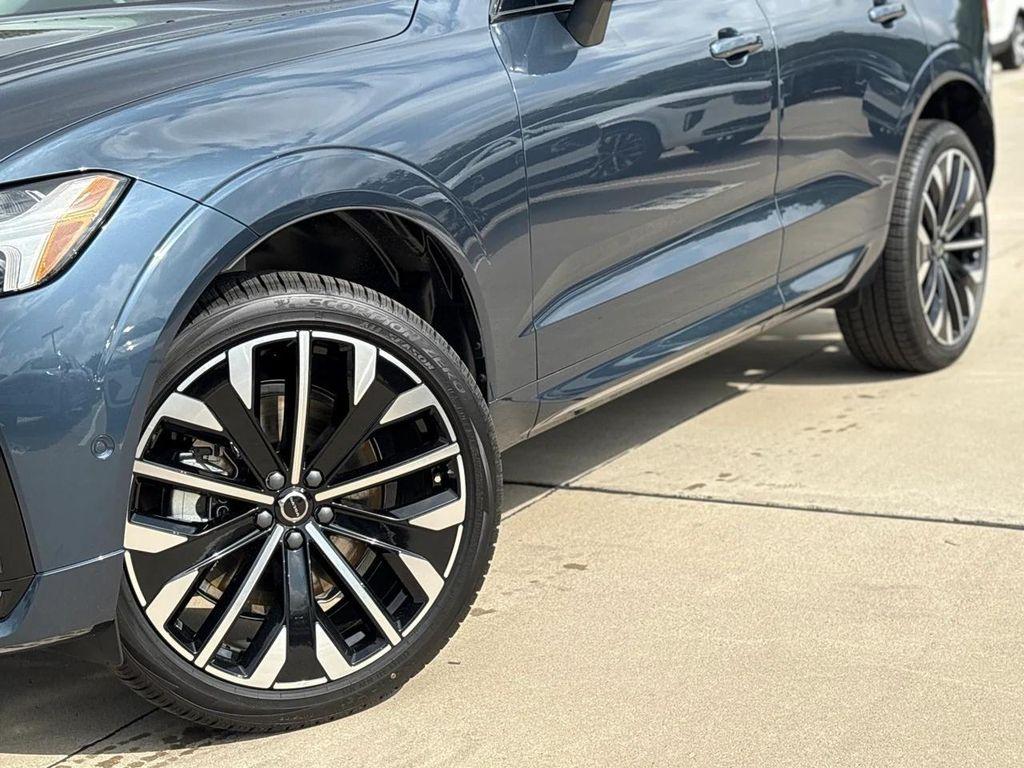 new 2026 Volvo XC60 car, priced at $68,710