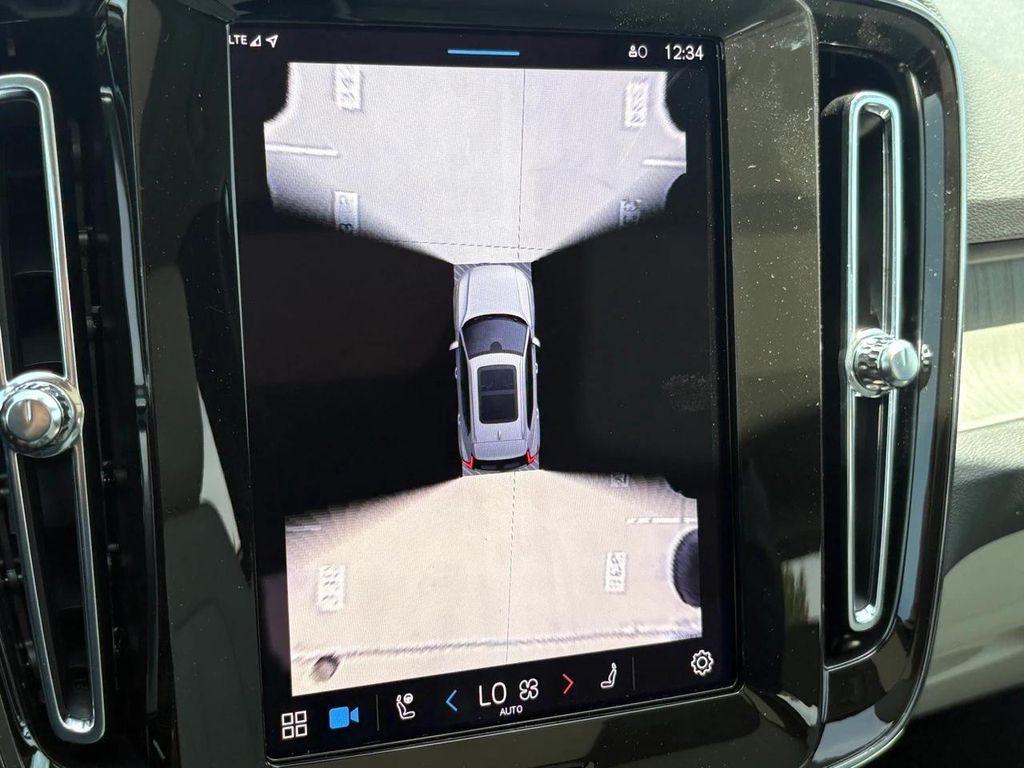 new 2025 Volvo XC40 car, priced at $50,610