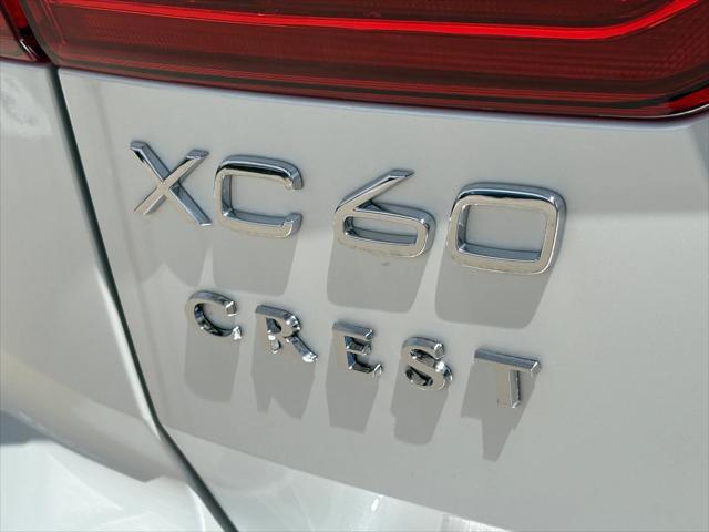 new 2025 Volvo XC60 Plug-In Hybrid car, priced at $71,750