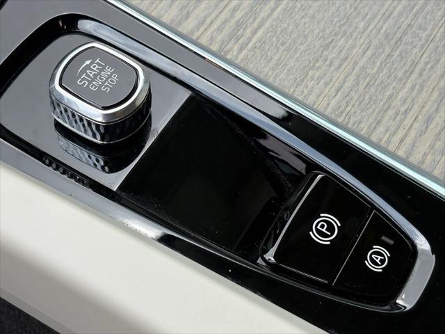 used 2022 Volvo XC60 car, priced at $38,494